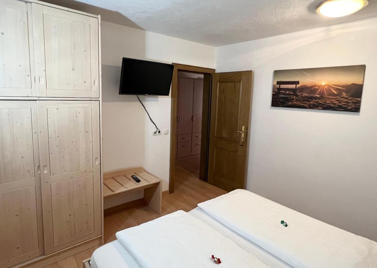 Residence Vajolet San Cassiano Екстериор снимка